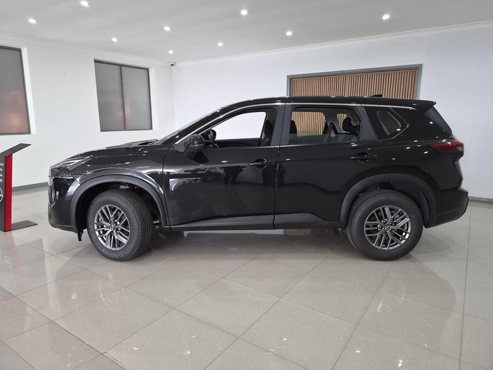 2026 Nissan X-TRAIL ST