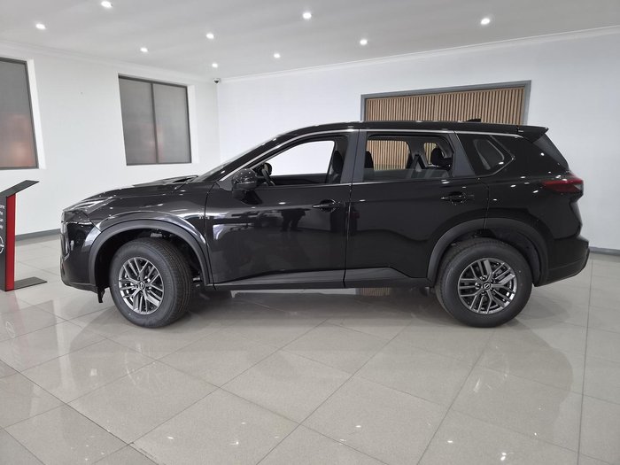 2026 Nissan X-TRAIL ST