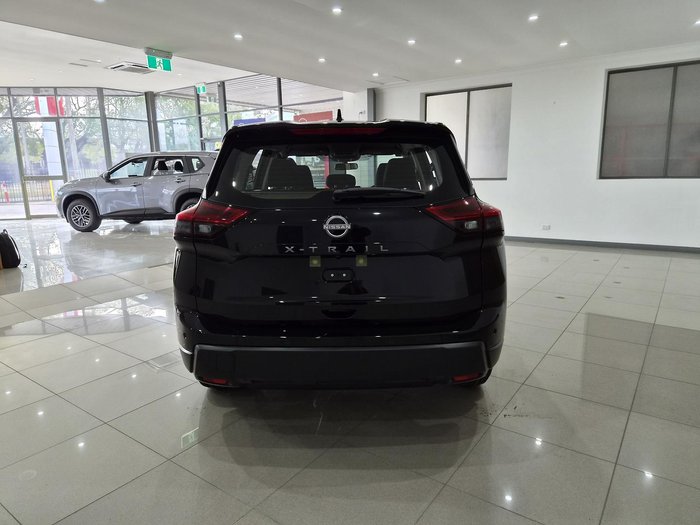 2026 Nissan X-TRAIL ST