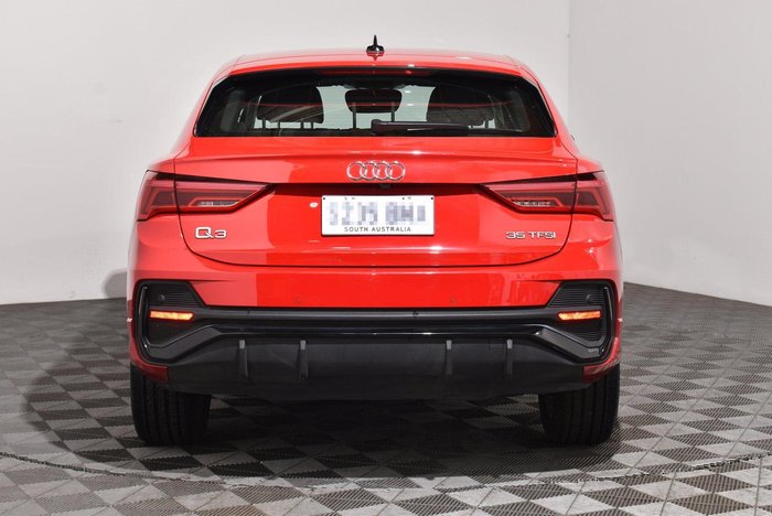 2022 Audi Q3 35 TFSI S line