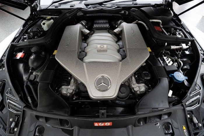 2012 Mercedes-Benz C-Class C63 AMG