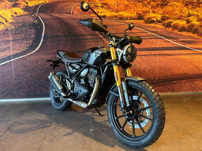 2025 Triumph Scrambler 400 X Scrambler Silver