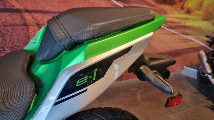 2025 Kawasaki Ninja e-1 e-1 Silver