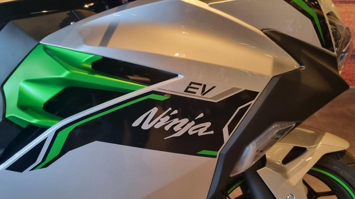2025 Kawasaki Ninja e-1 e-1 Silver