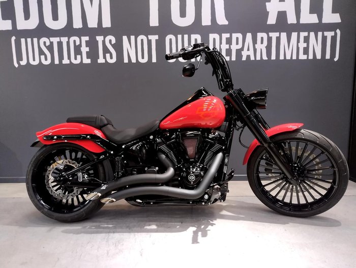 Harley-Davidson Breakout 117 (FXBR) Softail