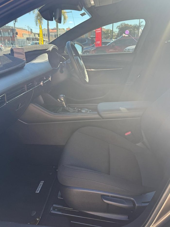 2021 Mazda 3 G20 Evolve