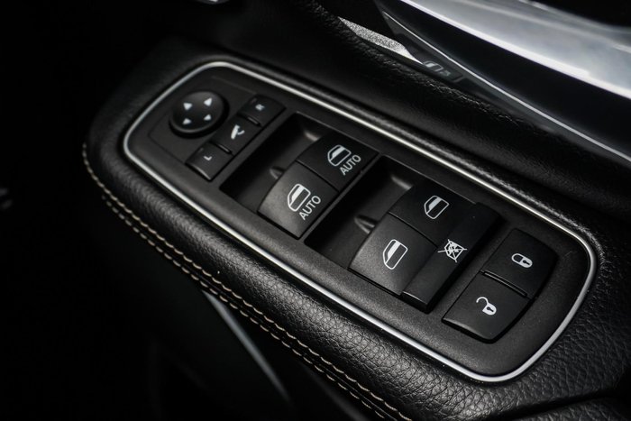2023 RAM 1500 Laramie Sport RamBox