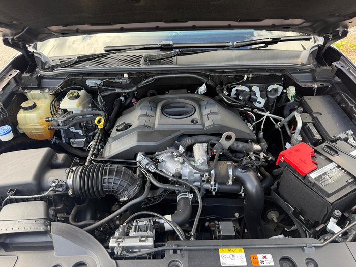 2022 Ford Everest Platinum