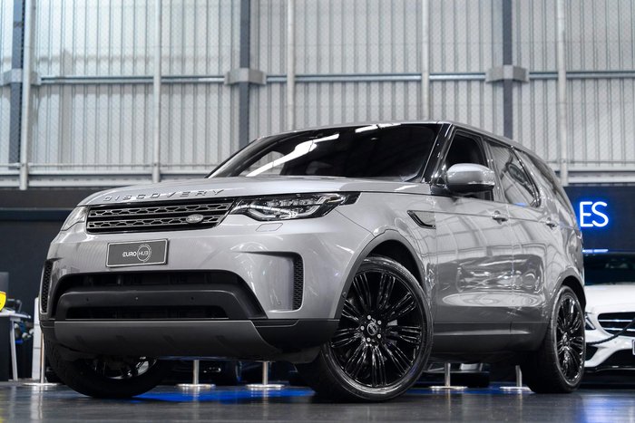 2020 Land Rover Discovery SD6 SE