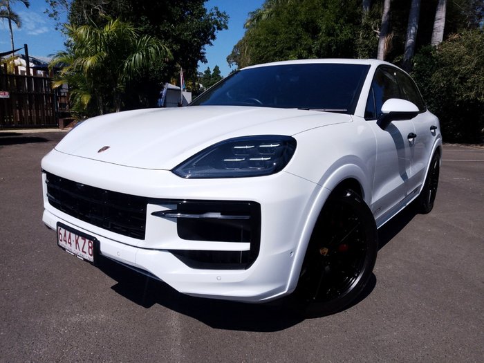 2024 Porsche Cayenne GTS