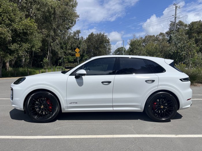2024 Porsche Cayenne GTS