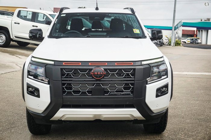 2025 Nissan Navara PRO-4X