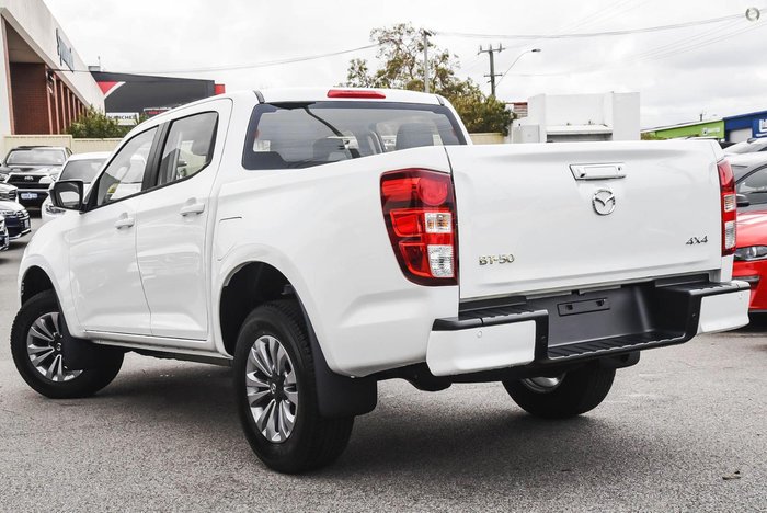 2023 Mazda BT-50 XT