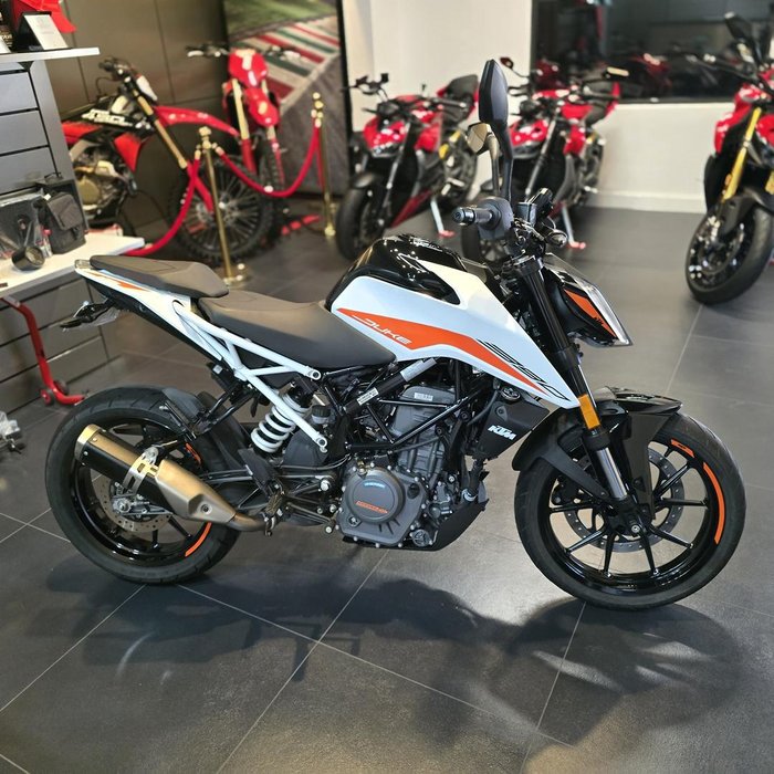 2022 KTM