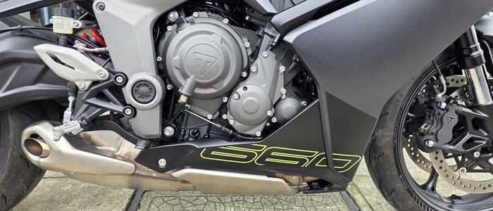 2024 Triumph Daytona 660 LAMS Daytona Grey