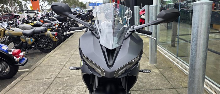 2024 Triumph Daytona 660 LAMS Daytona Grey