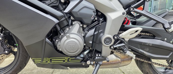 2024 Triumph Daytona 660 LAMS Daytona Grey