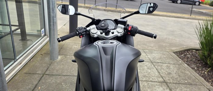 2024 Triumph Daytona 660 LAMS Daytona Grey