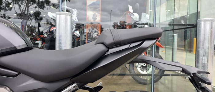 2024 Triumph Daytona 660 LAMS Daytona Grey