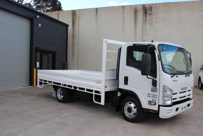 2022 Isuzu N Series