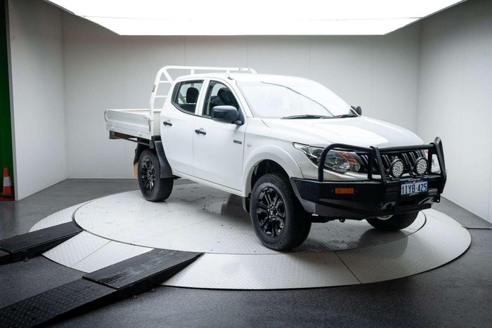 2017 Mitsubishi Triton GLX