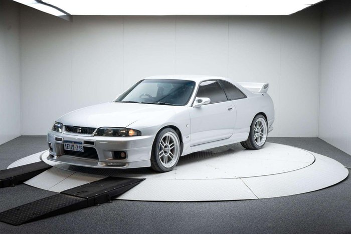 1995 Nissan Skyline
