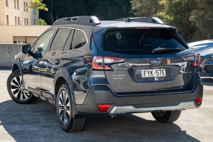 2025 Subaru Outback AWD Touring