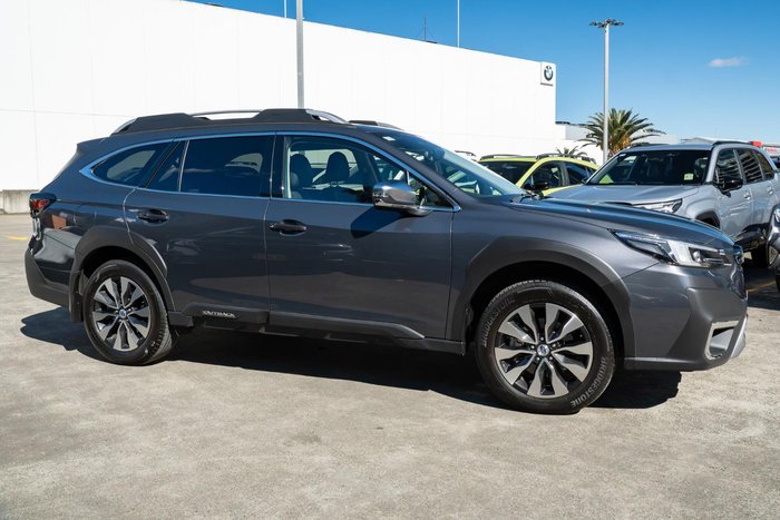 2025 Subaru Outback AWD Touring