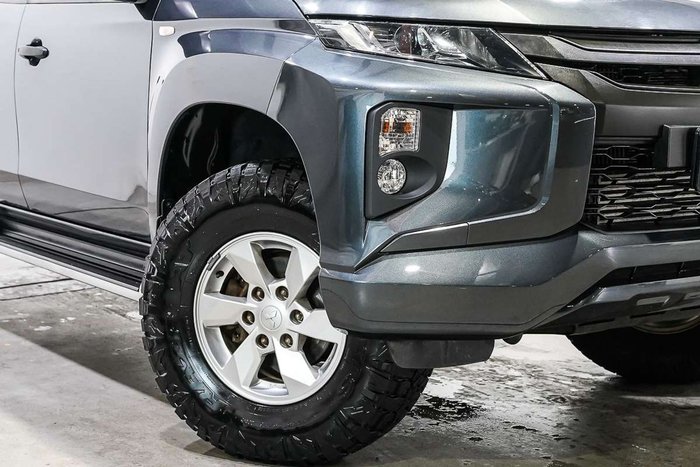 2019 Mitsubishi Triton GLX+