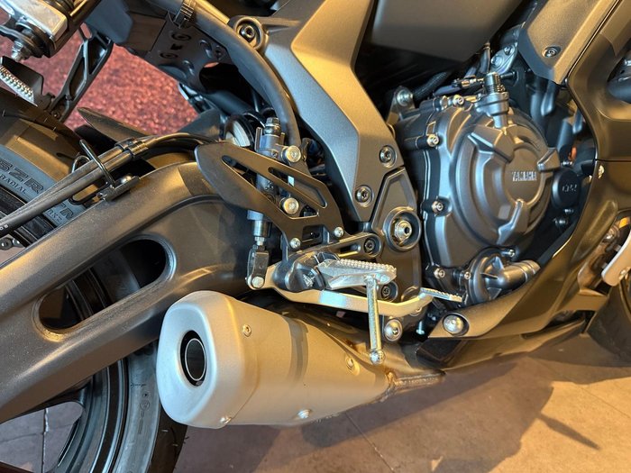 2025 Yamaha YZF-R7 HO YZF-R Black