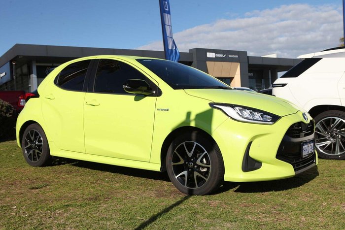 2021 Toyota Yaris ZR Hybrid