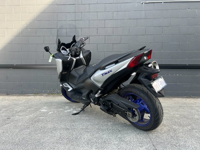 2018 Yamaha TMAX 530 SX WITH ABS (XP530A) SILVER