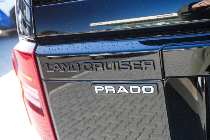 2024 Toyota Landcruiser Prado Kakadu