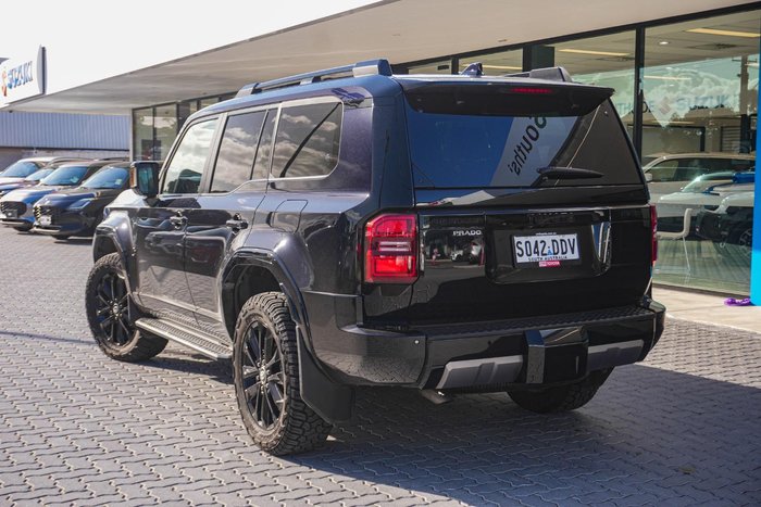 2024 Toyota Landcruiser Prado Kakadu