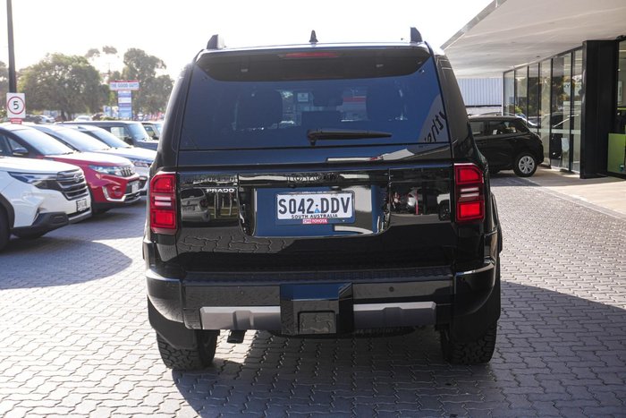 2024 Toyota Landcruiser Prado Kakadu