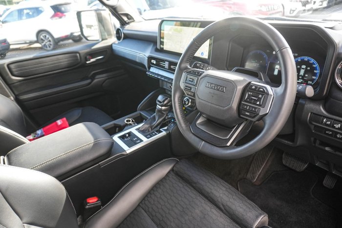 2024 Toyota Landcruiser Prado Kakadu