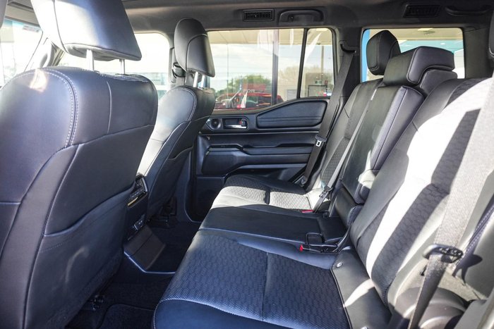 2024 Toyota Landcruiser Prado Kakadu