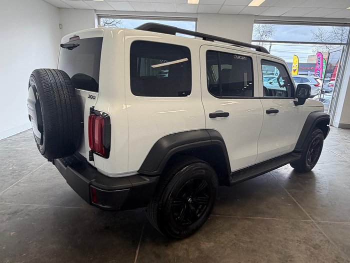 2024 GWM Tank 300 Lux