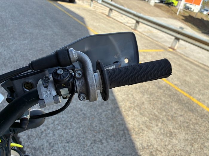 2021 HUSQVARNA FE250 WHITE