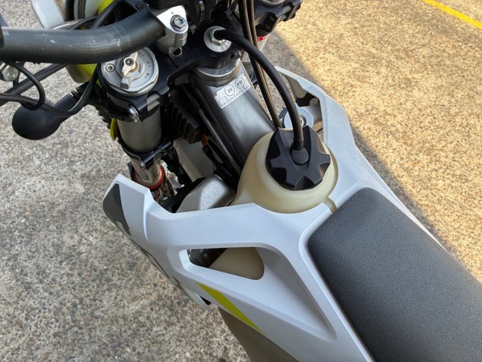 2021 HUSQVARNA FE250 WHITE