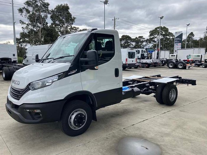 2026 Iveco Daily 70C21