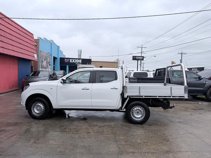 2016 Nissan Navara RX