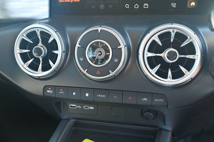 2026 GWM Tank 300 Lux
