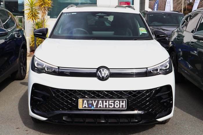 2026 Volkswagen Tiguan 200TSI eHybrid R-Line