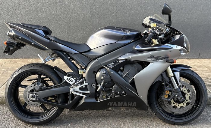 2004 Yamaha