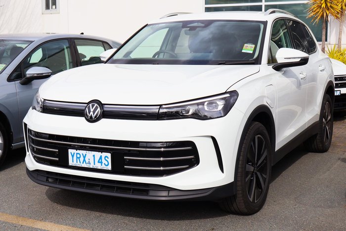 2026 Volkswagen Tiguan 150TSI eHybrid Elegance