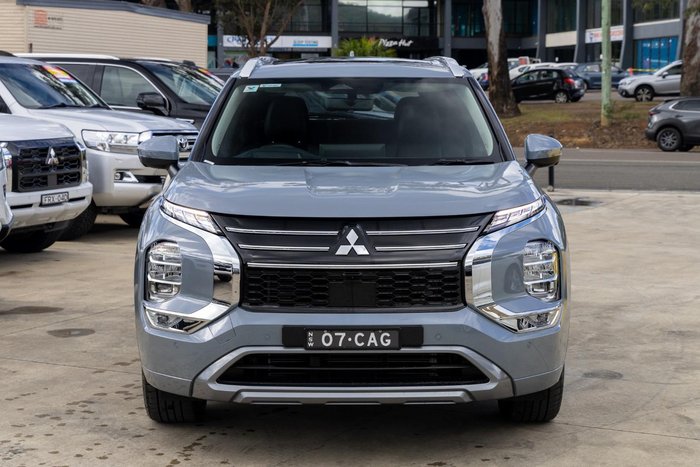 2025 Mitsubishi Outlander Exceed