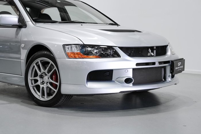 2005 Mitsubishi Lancer Evolution IX