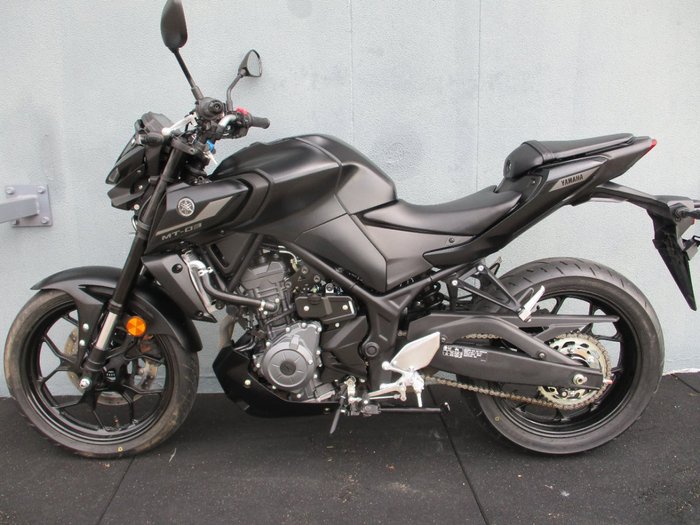 2025 Yamaha MT-03 (MT03LA) (ABS) Black