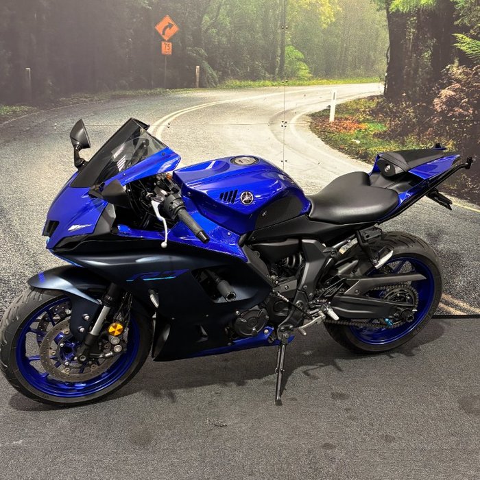 2022 Yamaha YZF-R7LA Blue